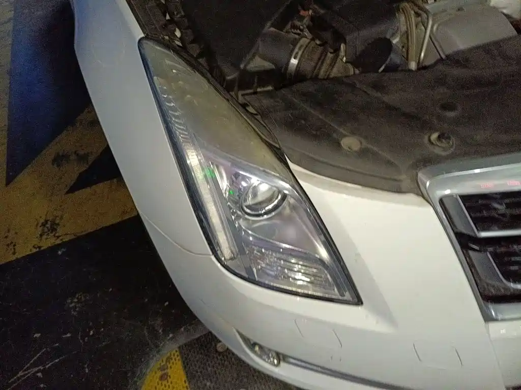 Cadillac XTS — миниатюра 7