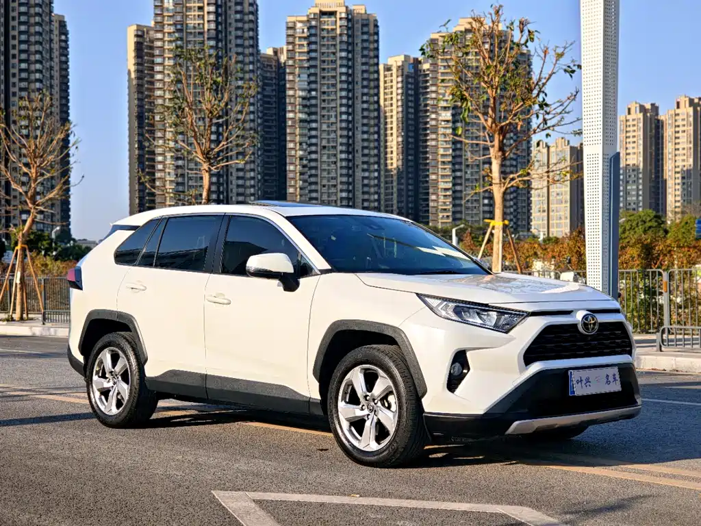 TOYOTA RAV4 RONGFANG