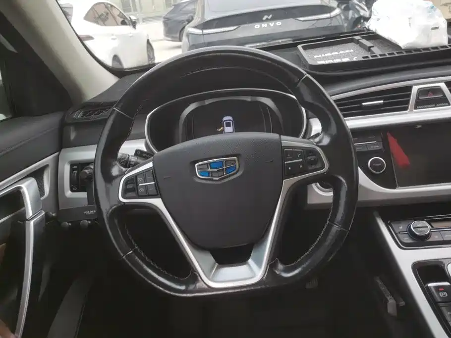 Geely Boyue — миниатюра 15