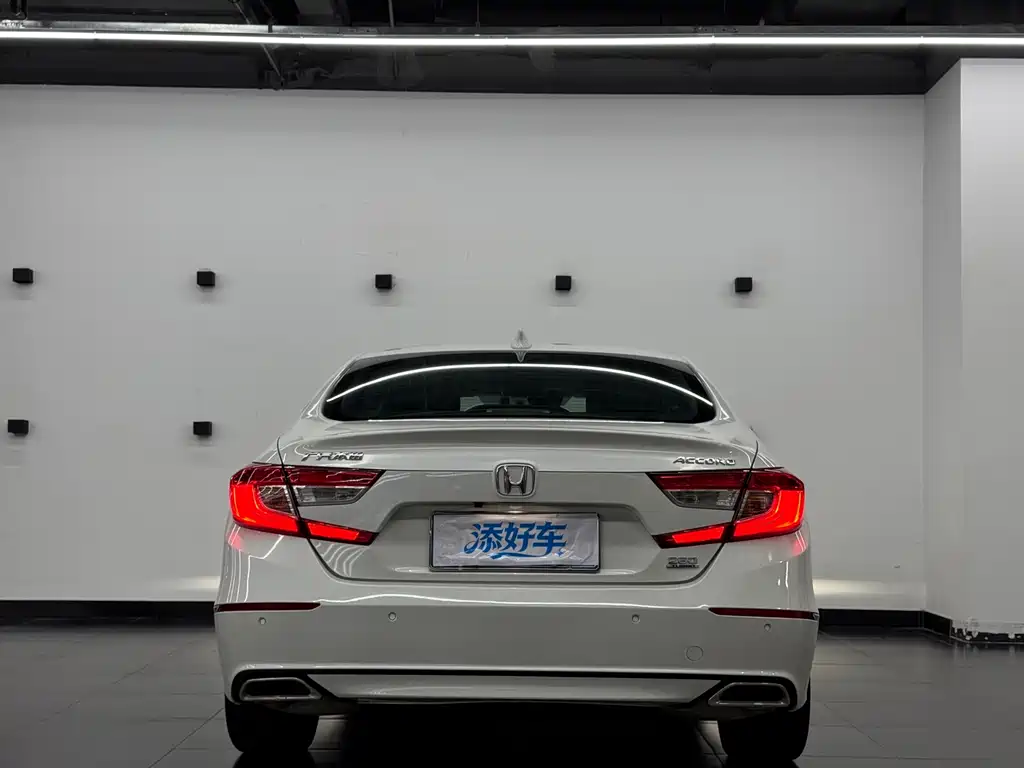Honda Accord — миниатюра 14