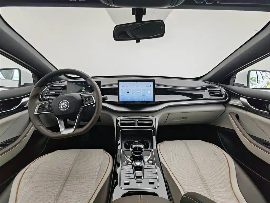 BYD Qin Plus PLUS 2023 Champion DM-i 55KM