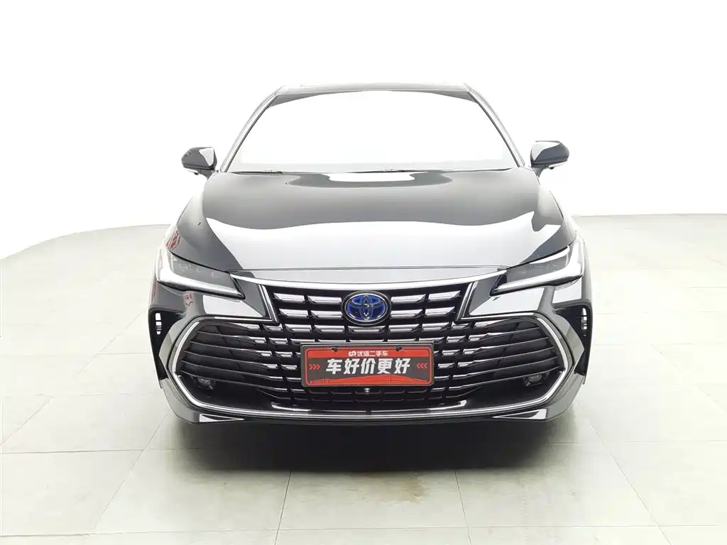 TOYOTA ASIAN DRAGON