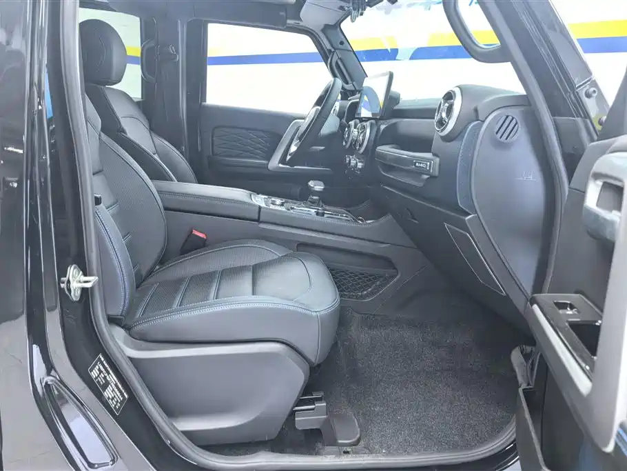 BAIC BJ40 2024 2.0T