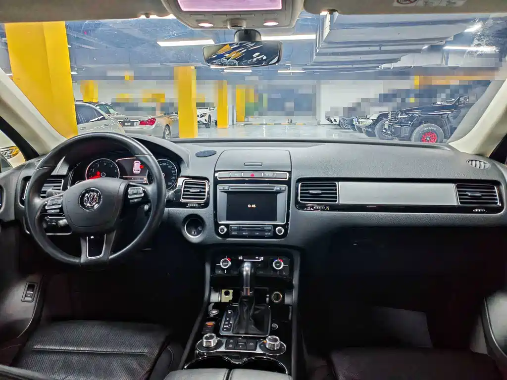 Volkswagen Touareg — миниатюра 4