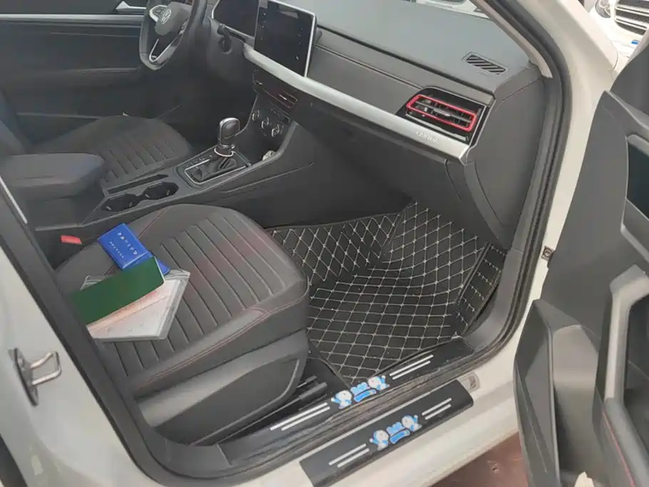 Volkswagen Lavida — миниатюра 8