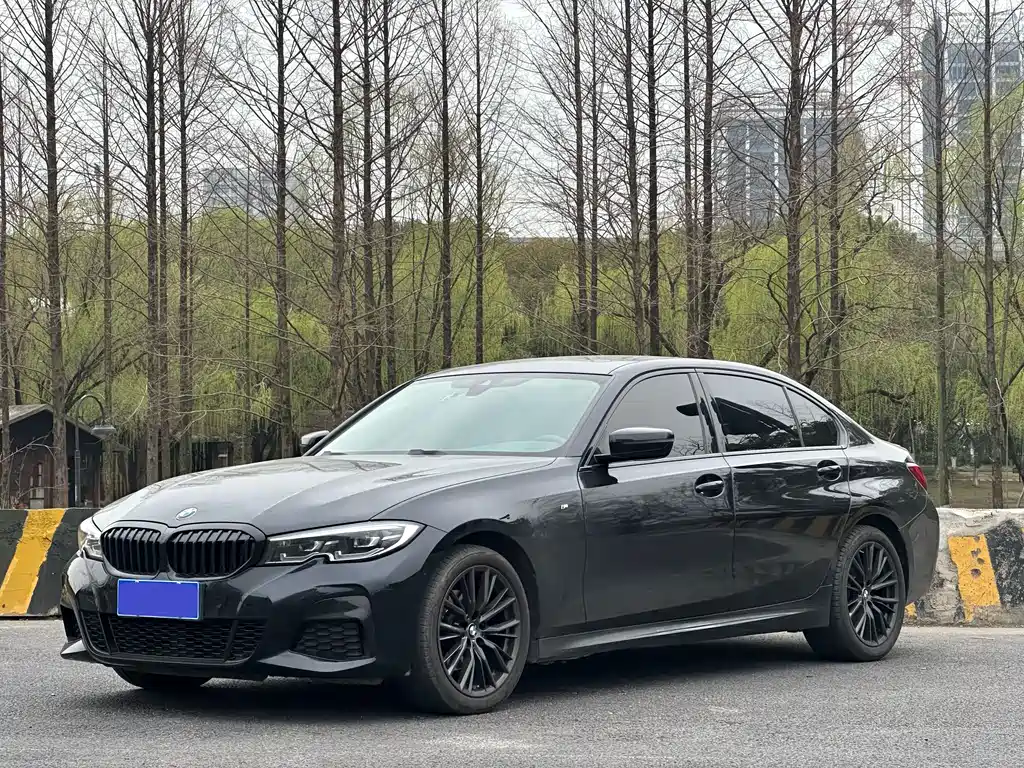 BMW 3 Series 2022