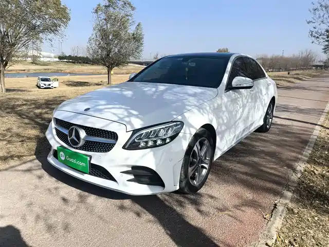 MERCEDES BENZ C CLASS