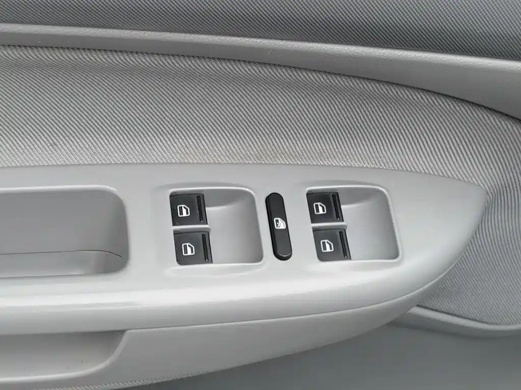Skoda Octavia — миниатюра 9