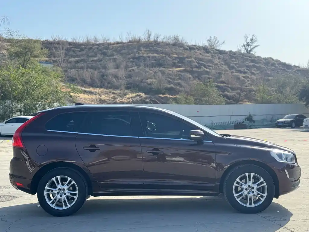 Volvo XC60 — миниатюра 20