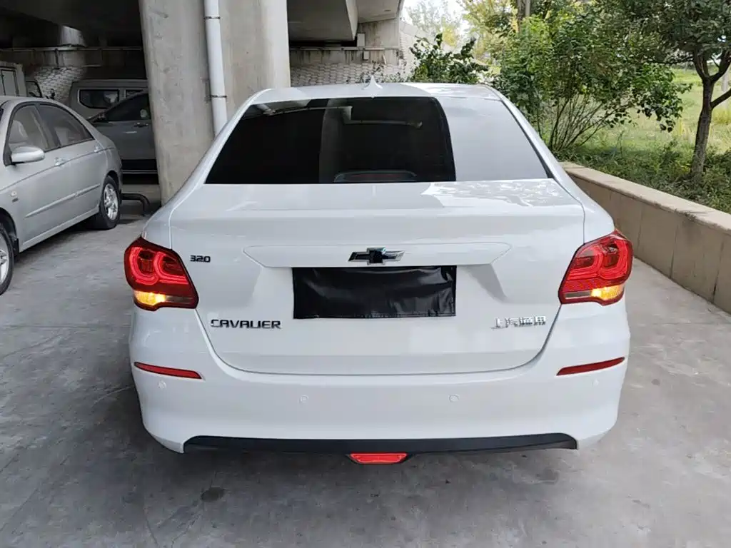 Chevrolet Cavalier — миниатюра 6