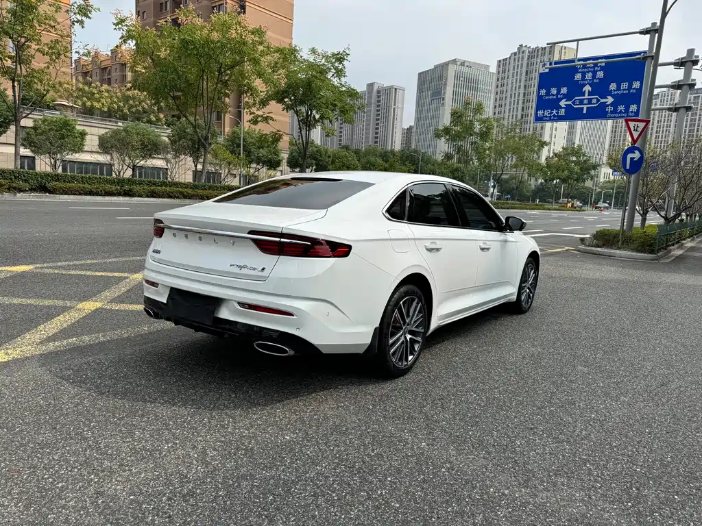 Geely Xingrui — миниатюра 13