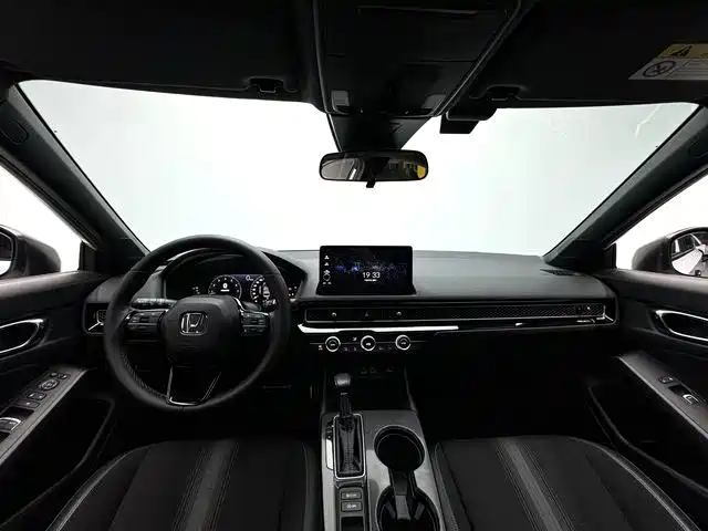 Honda Civic — миниатюра 4