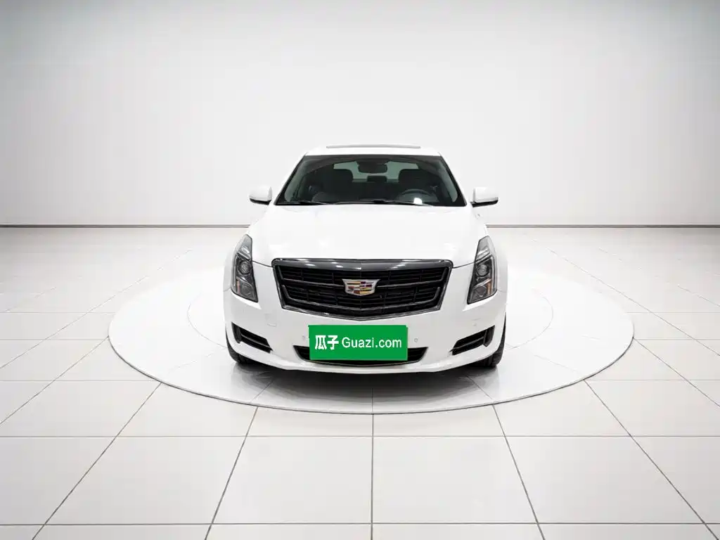 Cadillac XTS — миниатюра 2