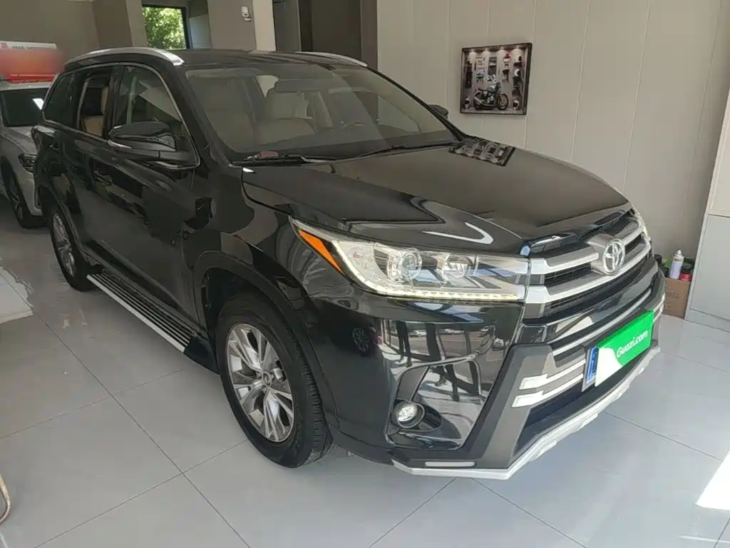 Toyota Highlander — миниатюра 4