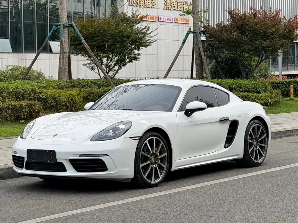 Porsche 718 2018 Cayman 2.0T