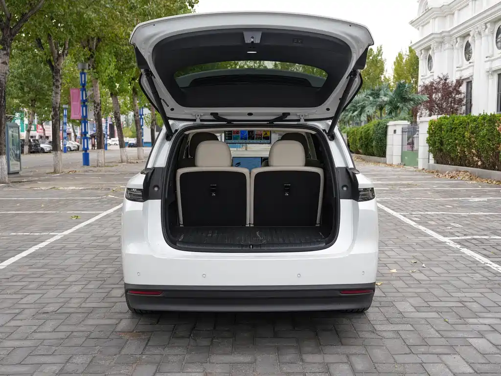 Li Auto Li i8 — миниатюра 19