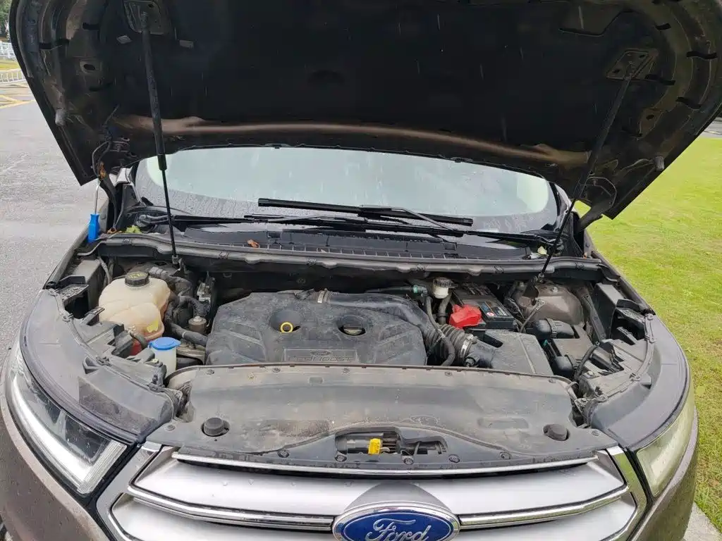 Ford Edge — миниатюра 21