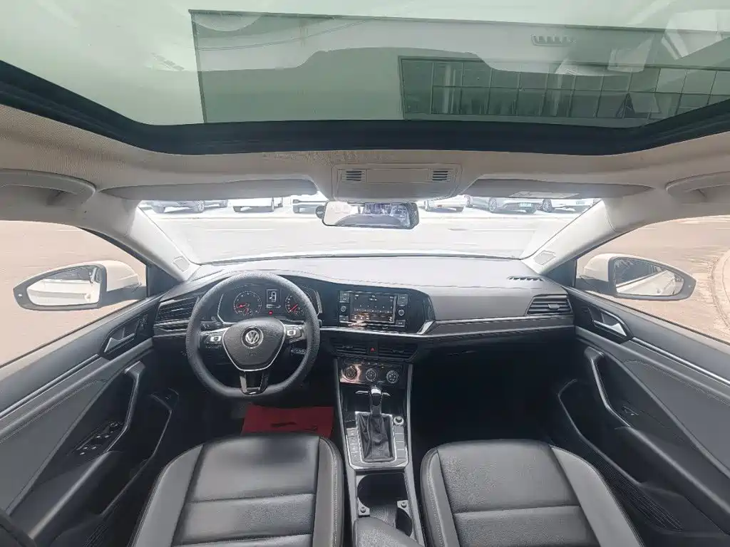 Volkswagen Sagitar — миниатюра 5