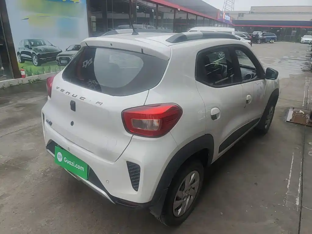 Venucia e30 — миниатюра 7