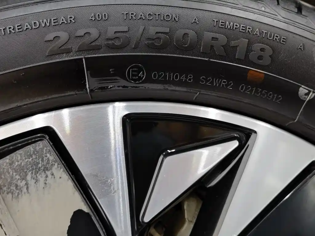 BYD Seal — миниатюра 24