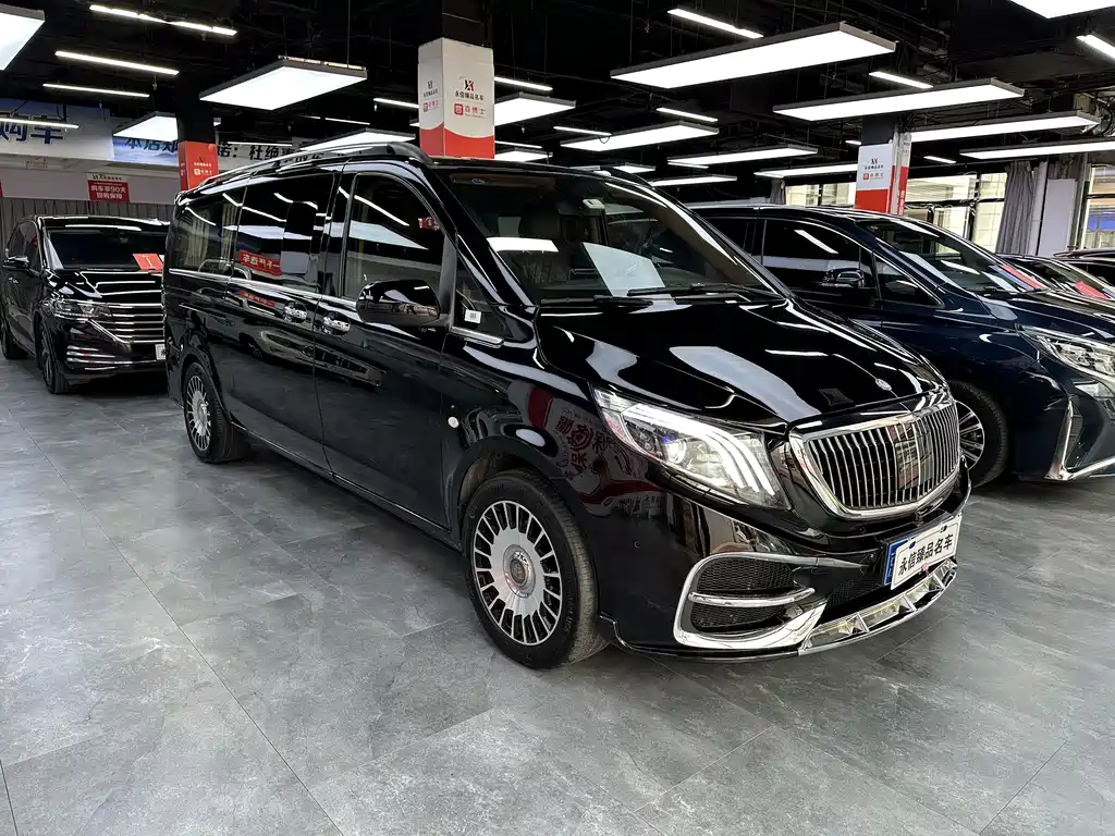 Mercedes-Benz Vito 2021 2.0T 7 мест