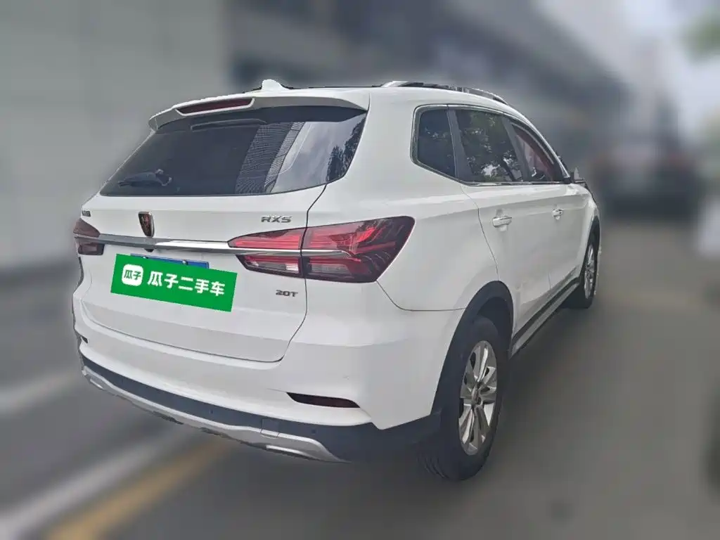 Roewe RX5 — миниатюра 4
