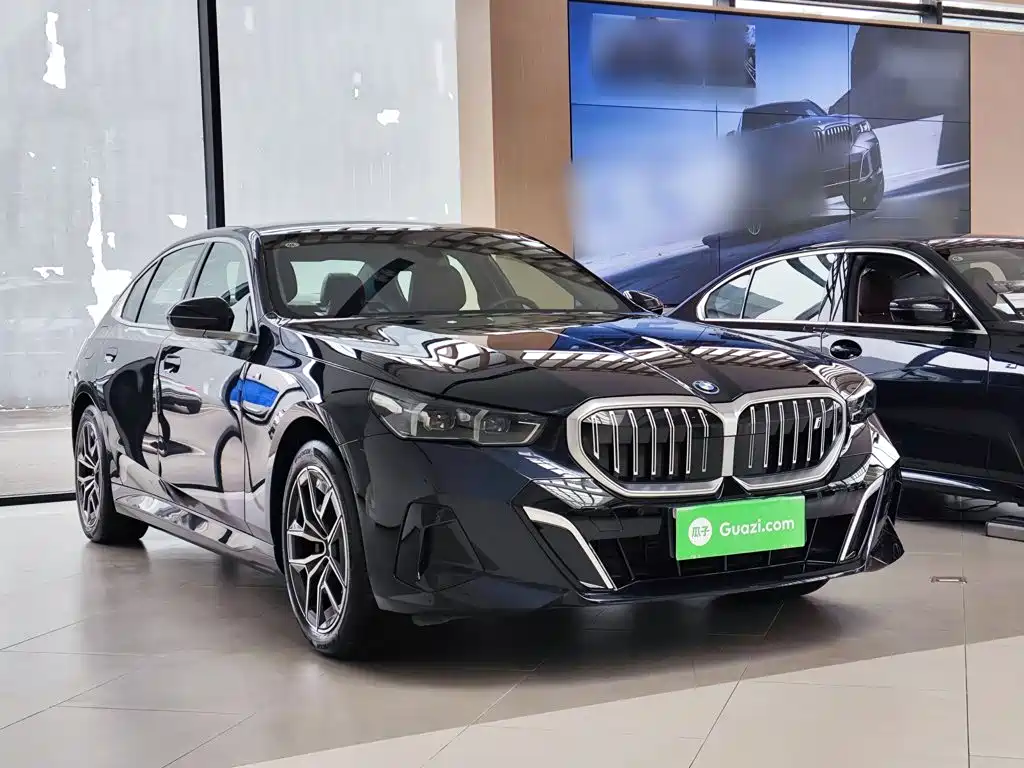 BMW i5 — миниатюра 4