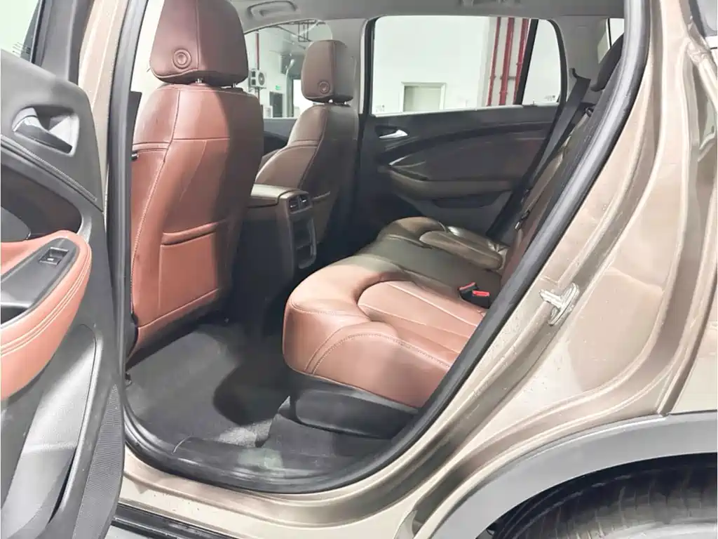 Buick Envision Plus — миниатюра 12