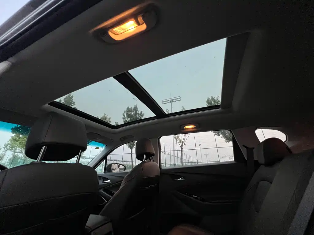 Chevrolet Volando — миниатюра 16