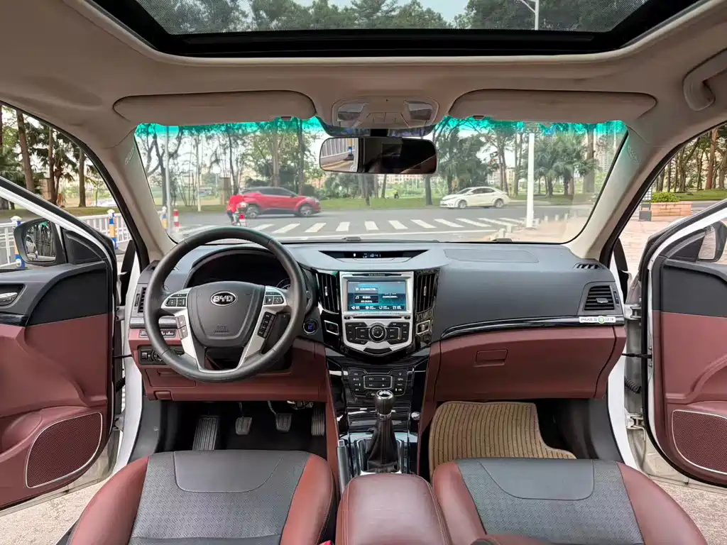 BYD Surui — миниатюра 10
