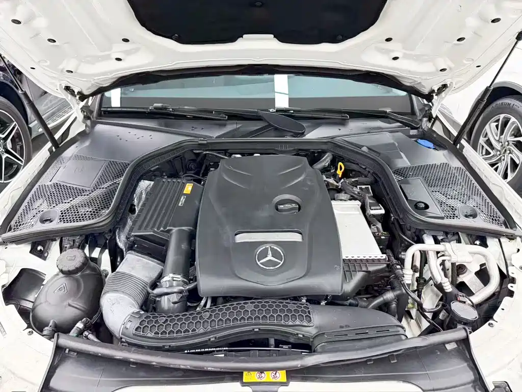 Mercedes-Benz C-Class — миниатюра 24