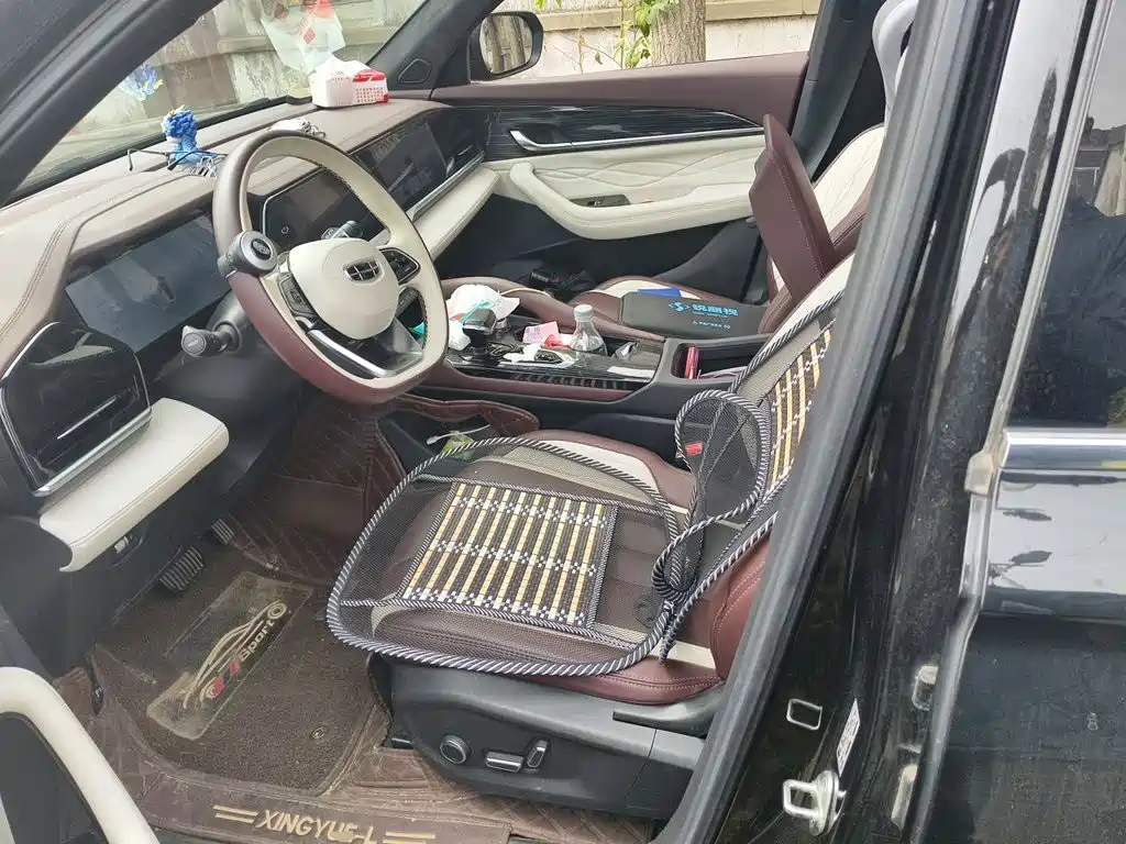 Geely Xingyue L — миниатюра 12