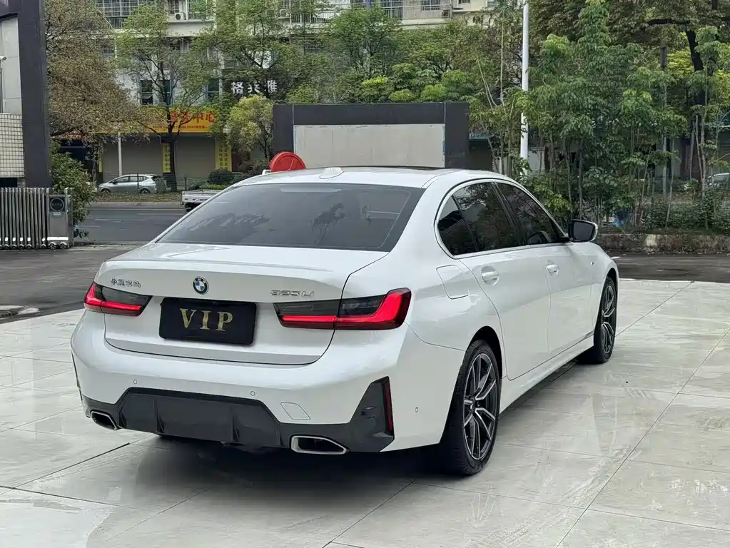 BMW 3 Series — миниатюра 7