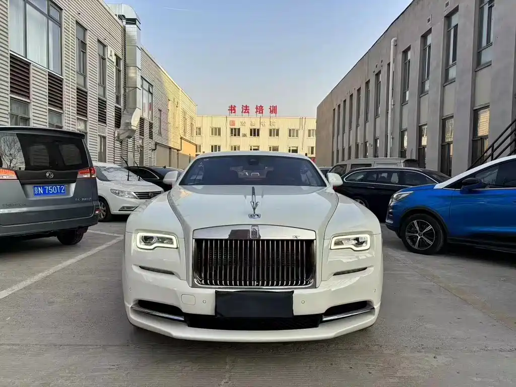 ROLLS-ROYCE PHANTOM