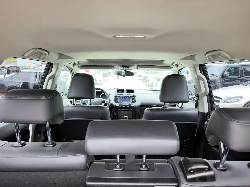 Toyota Prado — миниатюра 11