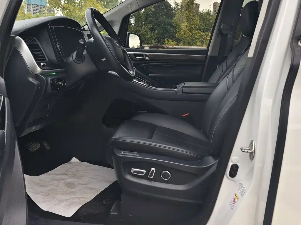 GAC Motor Trumpchi M8 — миниатюра 4