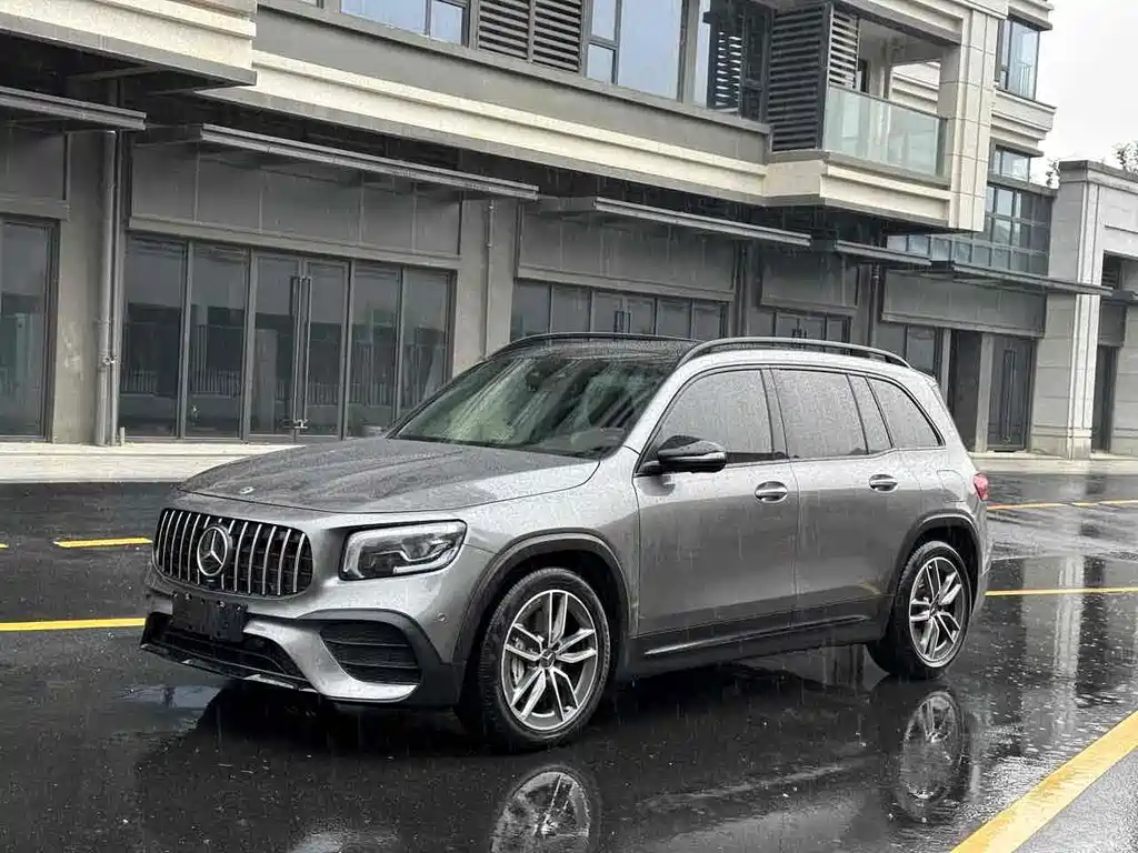 Mercedes-Benz GLB AMG 2021