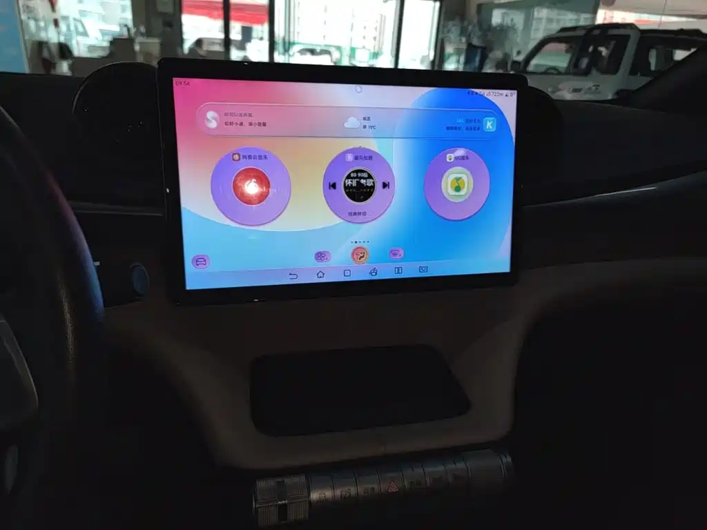 BYD Dolphin — миниатюра 13