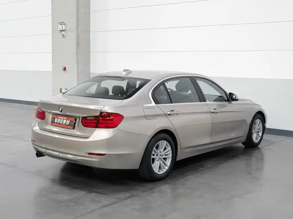 BMW 3 Series — миниатюра 2