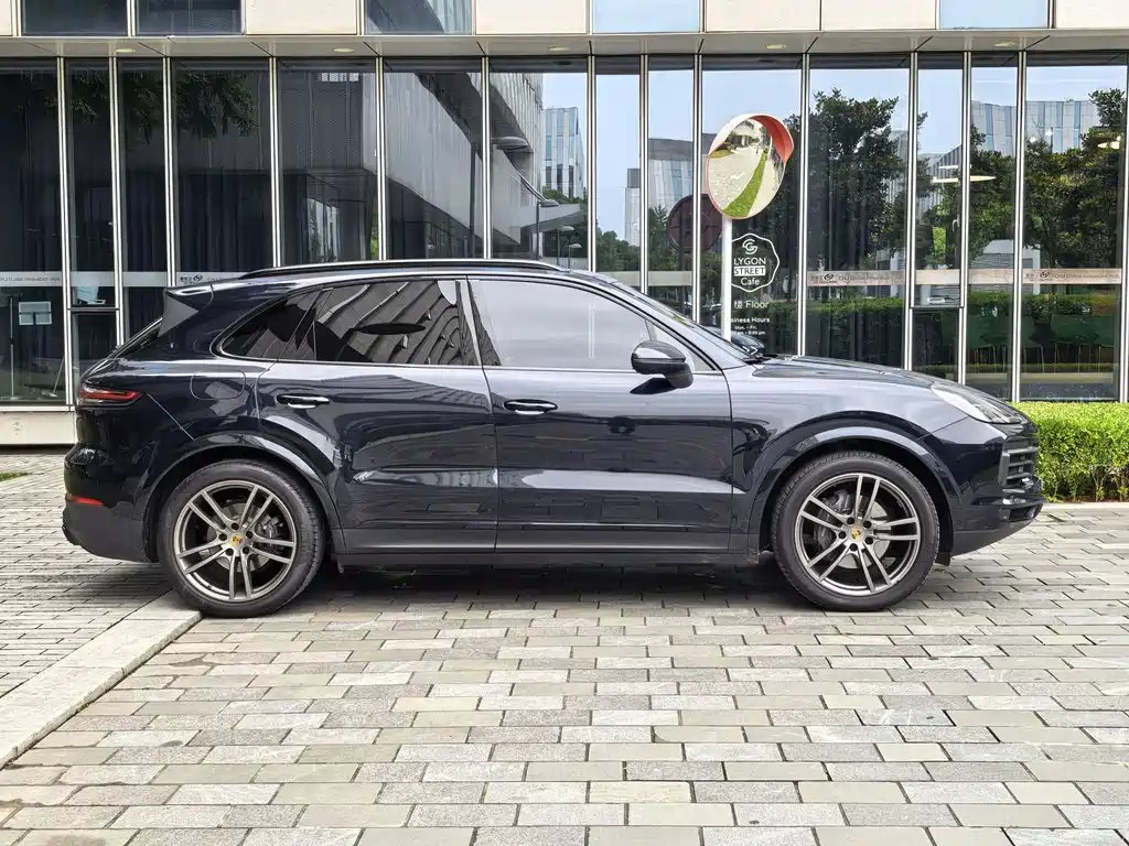 Porsche Cayenne 2023 Cayenne 3.0T