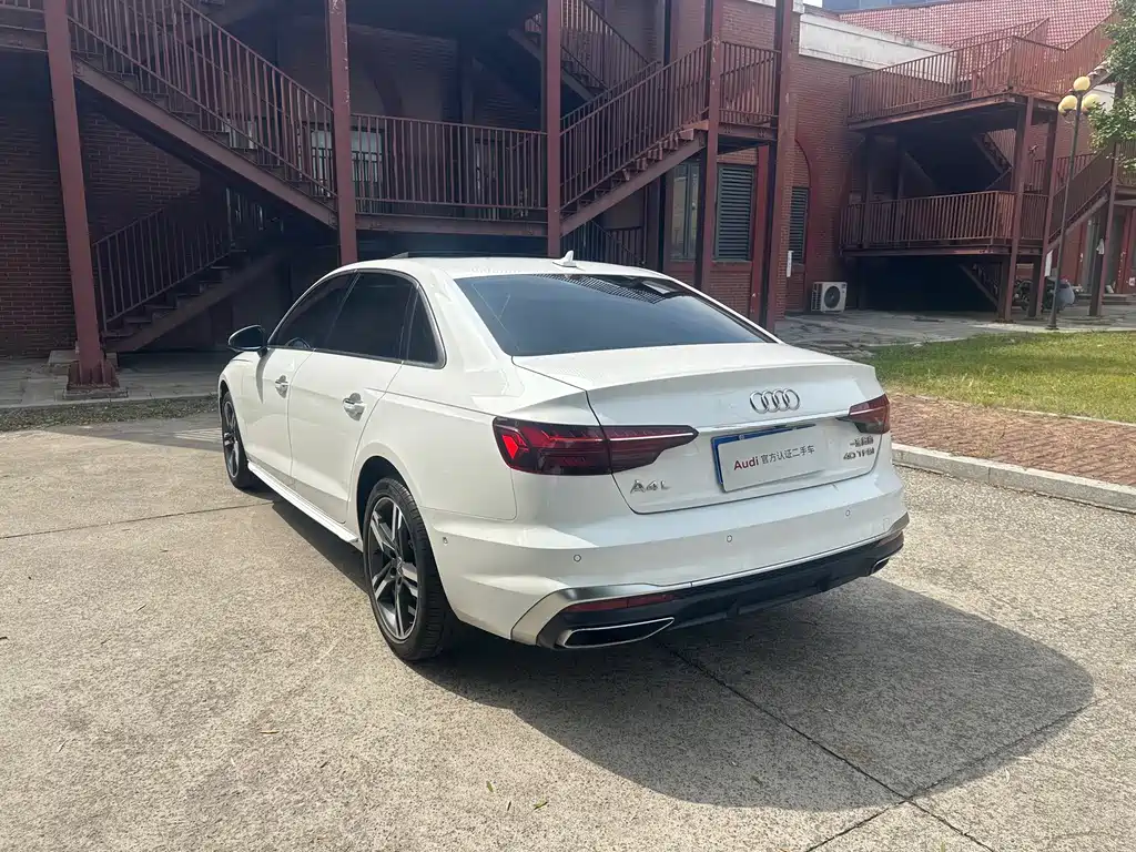 Audi A4L — миниатюра 4