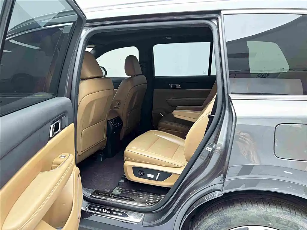 Li Auto Li ONE — миниатюра 7