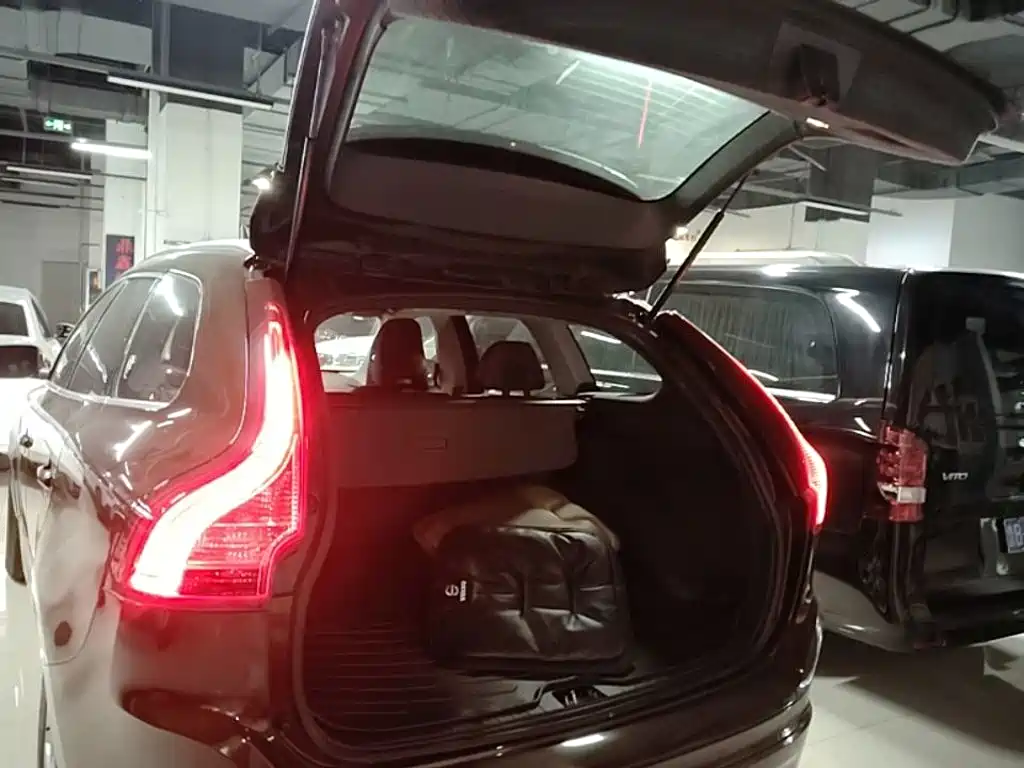 Volvo XC60 — миниатюра 19