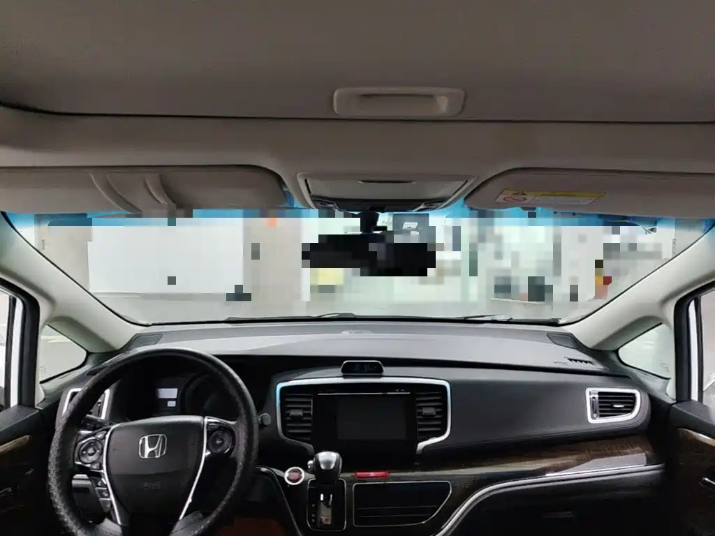 Honda Odyssey — миниатюра 18