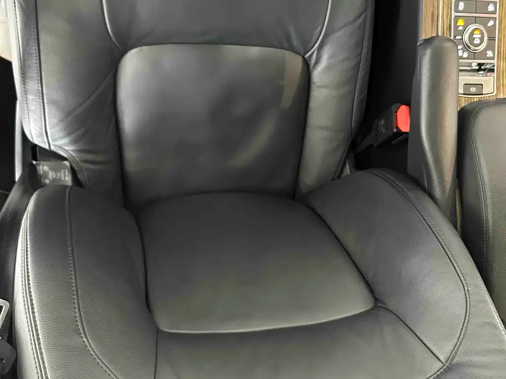 Land Rover Range Rover — миниатюра 17
