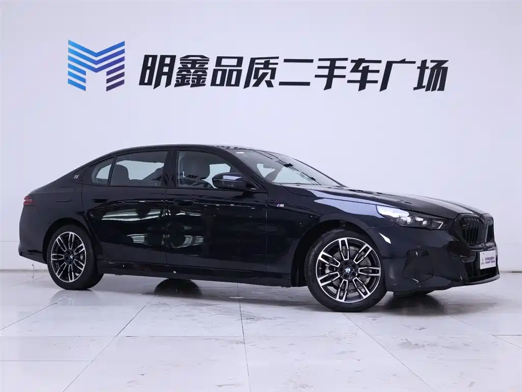 BMW 5 Series 5 2025 525Li M Sport
