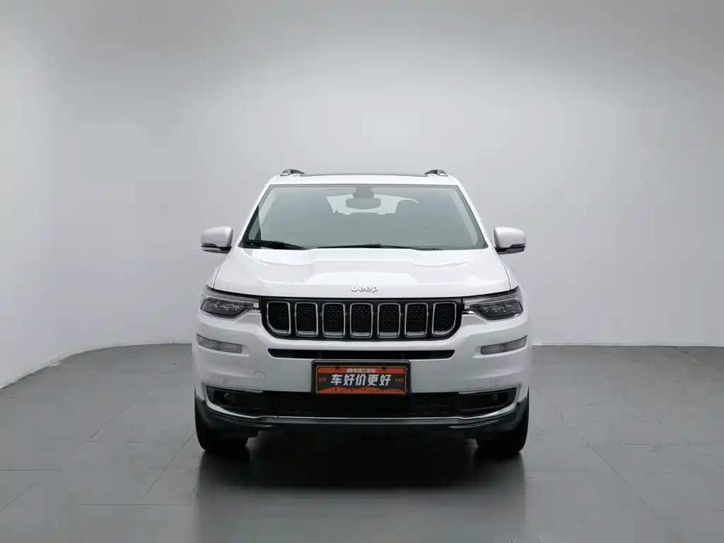 Jeep Grand Commander — миниатюра 3