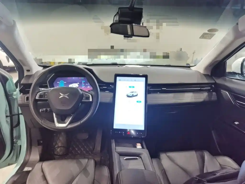 XPeng G3 — миниатюра 10