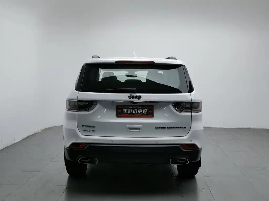 Jeep Grand Commander — миниатюра 4