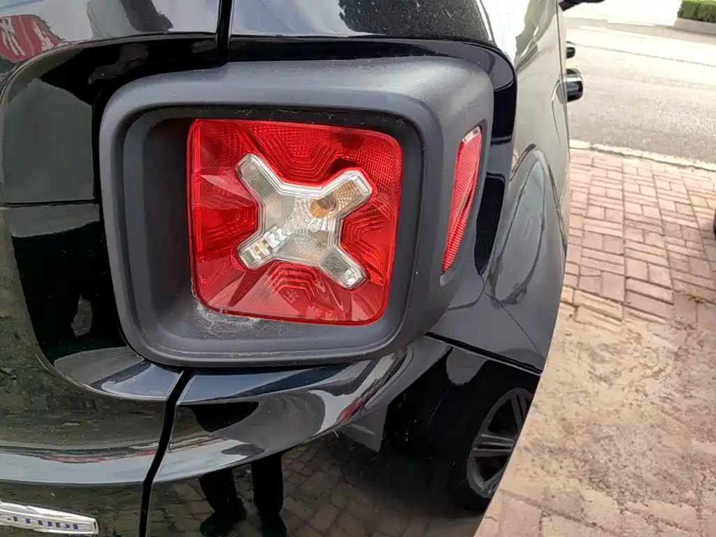 Jeep Renegade — миниатюра 8